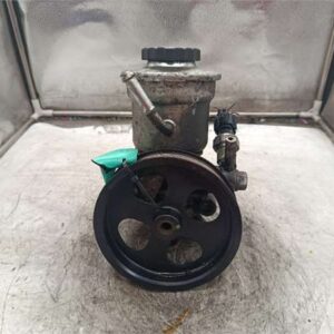 Bomba dirección Toyota Corolla Verso (R1)(2004->) 2.2 D-4D - 611390