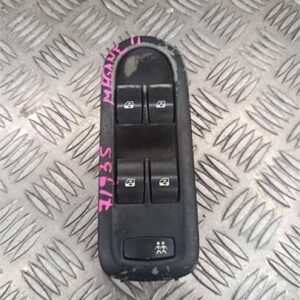 Botonera Puerta Delantera Izquierda Renault Megane II Grandtour (2003->) 1.9 Authentique Confort [1,9 Ltr. - 88 kW dCi Diesel] - 609293