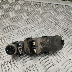 Botonera Puerta Delantera Izquierda Peugeot 307 Break / SW (S1)(04.2002->06.2005) 1.6 HDi 110 - 613513