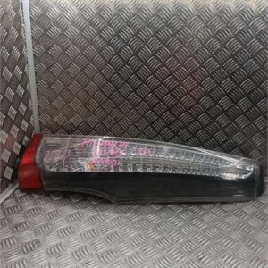 Piloto Trasero Derecho Mitsubishi Grandis (NA0W)(2004->) 2.0 DI-D Inform [2,0 Ltr. - 100 kW DI-D CAT] - 621617