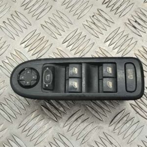 Botonera Puerta Delantera Izquierda Peugeot 308 (2007->) 1.6 Confort [1,6 Ltr. - 66 kW HDi FAP] - 623895