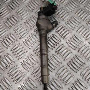 Inyector Seat Exeo Berlina (3R2)(12.2008->) 2.0 Last Edition [2,0 Ltr. - 105 kW TDI] - 632520